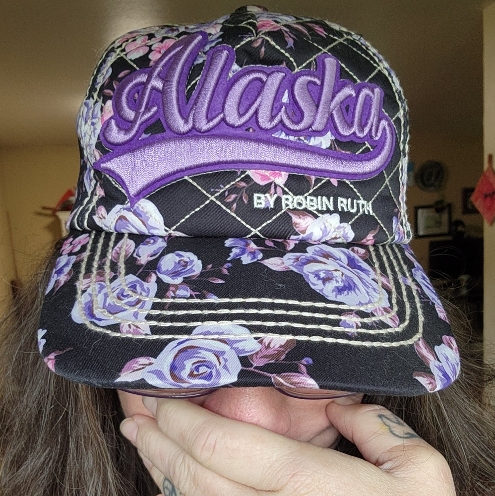 Alaska baseball cap by Robin Ruth - Picture 2 of 4